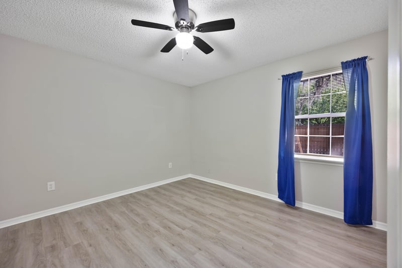 Photo 14 of 111 Husson Ave, Palatka, FL 32177, photographed by Megapixeler