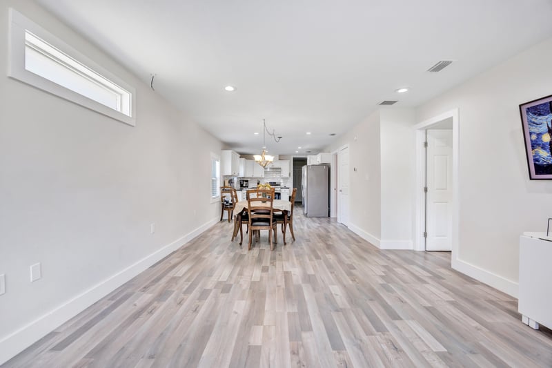 Photo 6 of 2822 Fitzgerald St, Jacksonville, FL 32254, photographed by Megapixeler