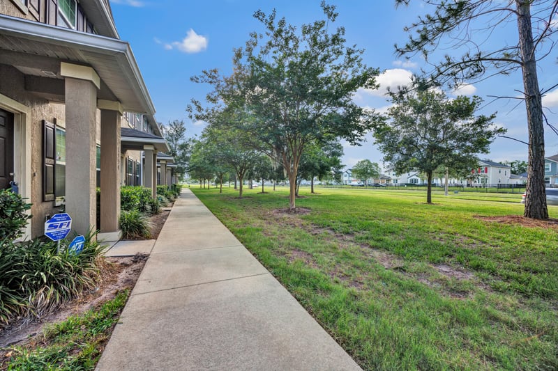 Photo 4 of 2754 Hollybrook Ln unit 2a, Orange Park, FL 32073, photographed by Megapixeler