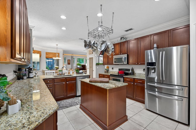 Photo 19 of 1888 Oakchime Dr, Orange Park, FL 32065, photographed by Megapixeler