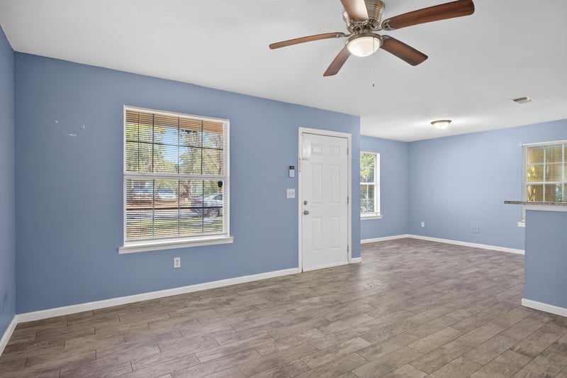 Photo 6 of 3212 Gilmore St, Jacksonville, FL 32205, photographed by Megapixeler