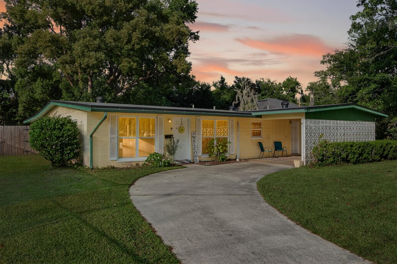 Photo 1 of 517 Renne Dr N, Jacksonville, FL 32218, photographed by Megapixeler