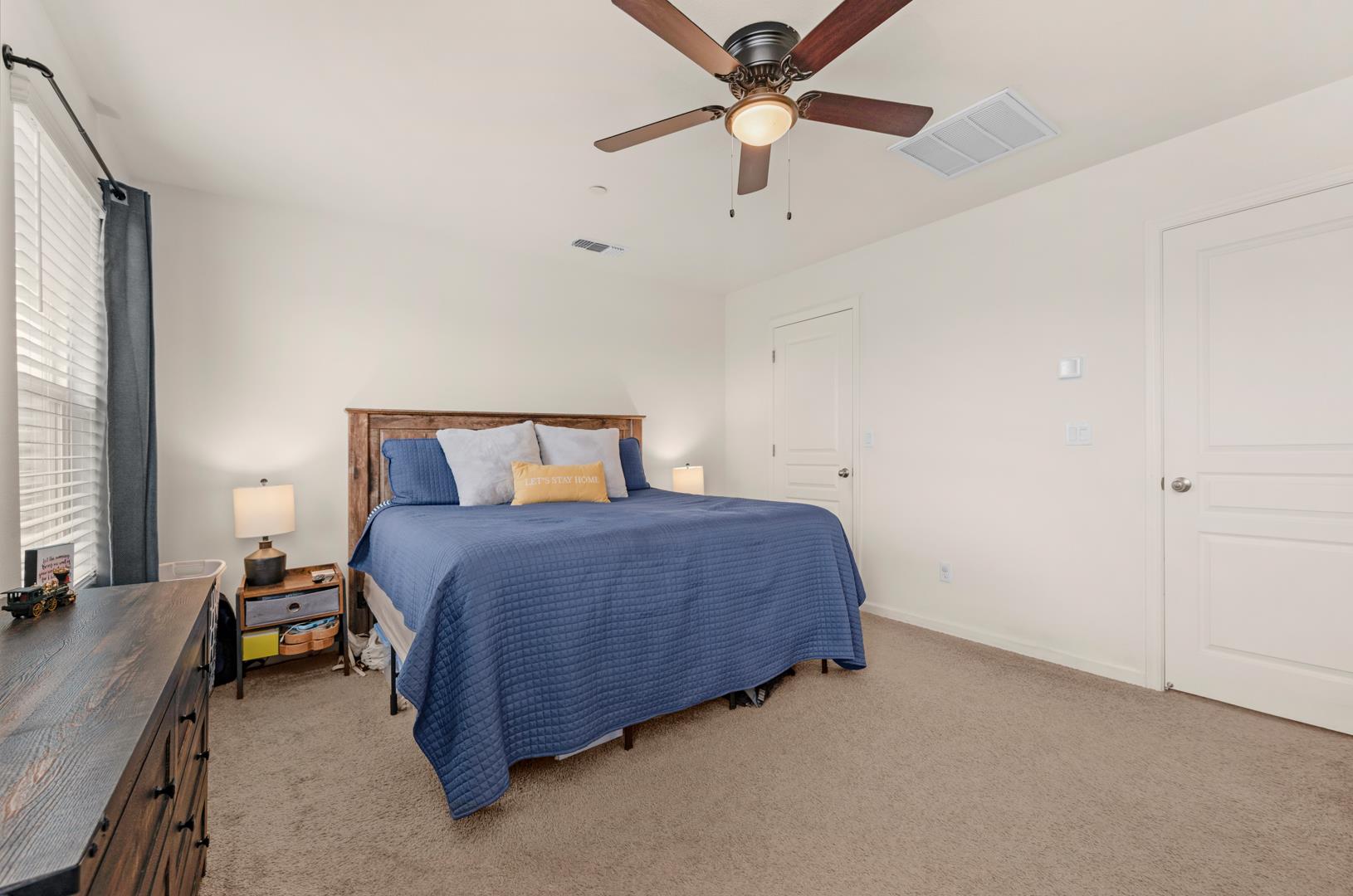 5566 W Farrin Ave, photo 31