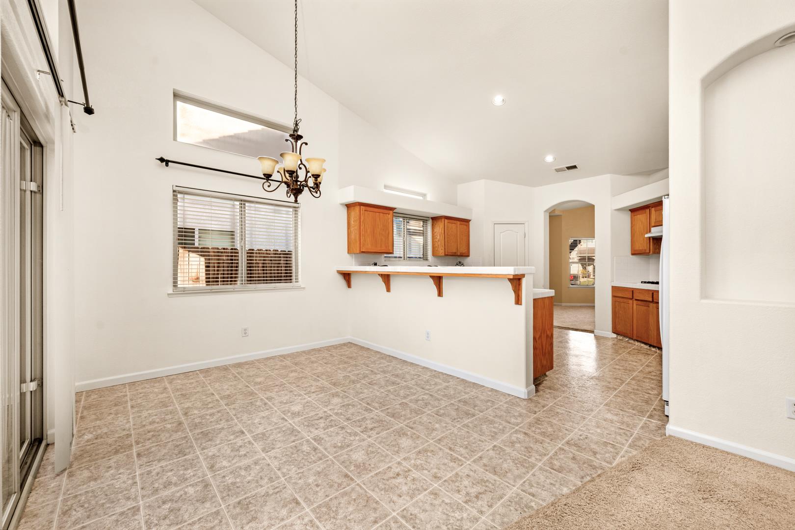 6687 E Michigan Ave, photo 46