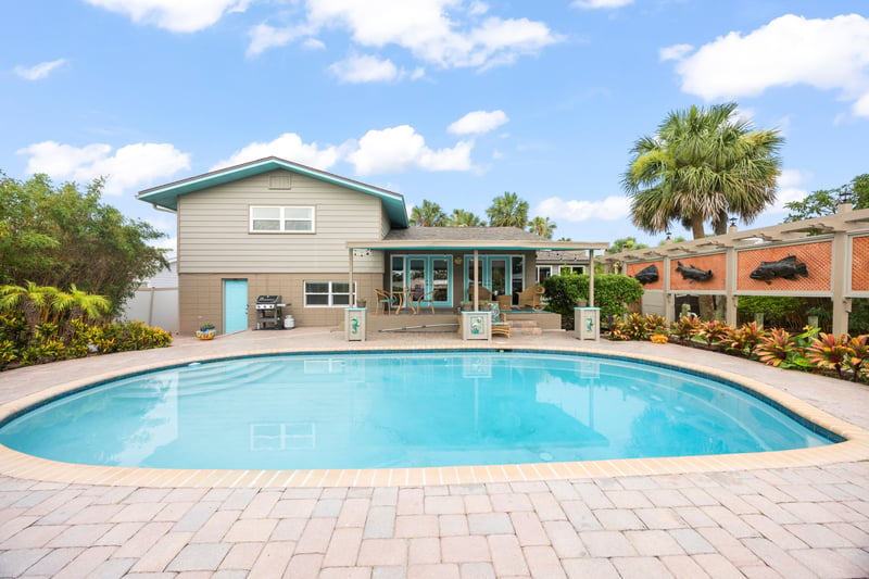 Photo 38 of 3346 Royal Palm Dr, Jacksonville, FL 32250, photographed by Megapixeler