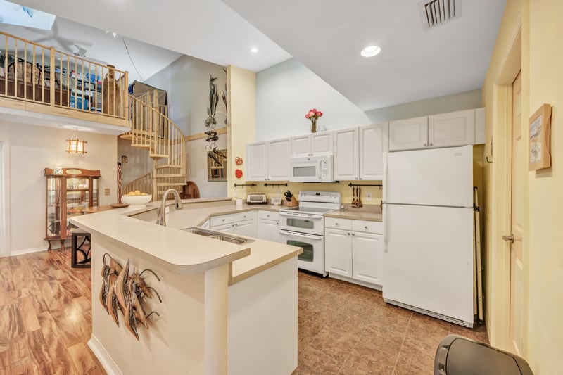 Photo 10 of 17203 Harbour Vista Cir, St. Augustine, FL 32080, photographed by Megapixeler