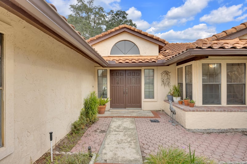 Photo 6 of 4056 Corrientes Ct E, Jacksonville, FL 32217, photographed by Megapixeler
