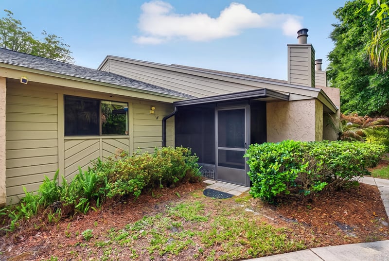 Photo 3 of 3801 Crown Point Rd unit 1294, Jacksonville, FL 32257, photographed by Megapixeler