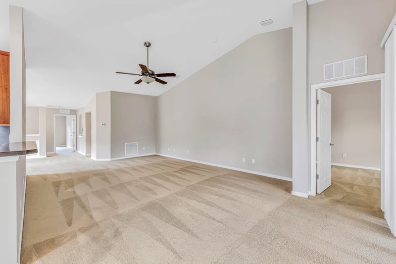 Photo 6 of 8665 Little Swift Cir, Jacksonville, FL 32256, photographed by Megapixeler