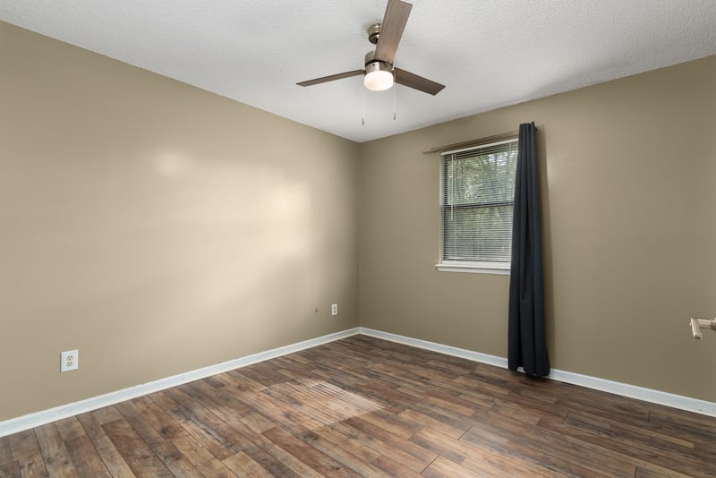 Photo 30 of 6092 Taylor Rd, Jacksonville, FL 32234, photographed by Megapixeler