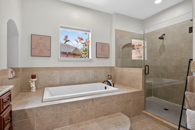 Photo 35 of 8850 La Terrazza Pl, Jacksonville, FL 32217, photographed by Megapixeler