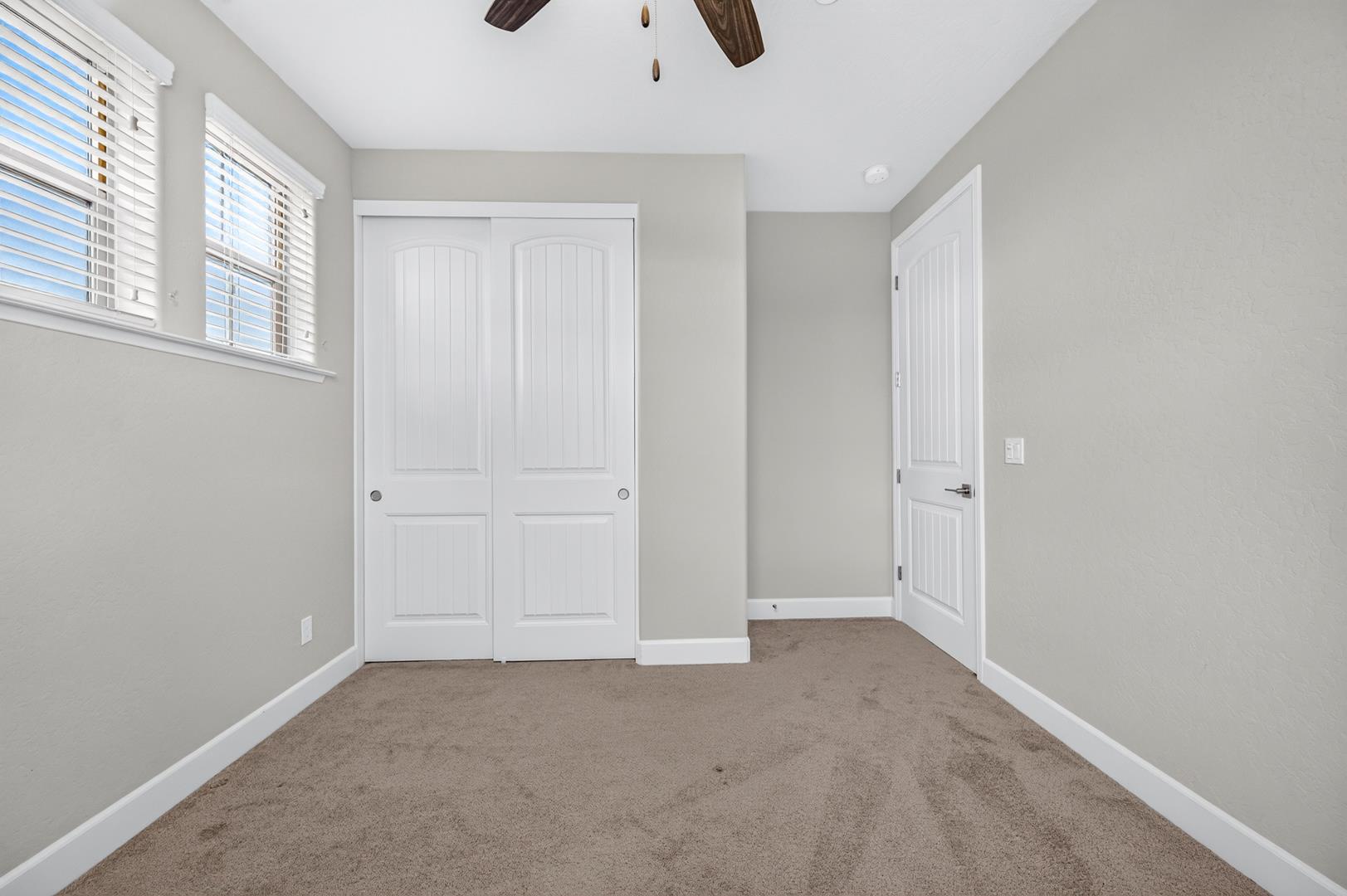 20175 Hazelwood Ln, photo 59