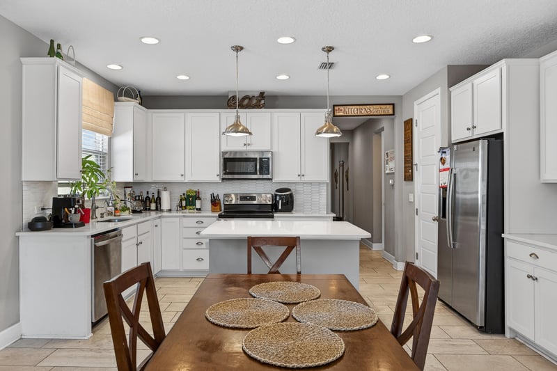 Dining Area A1 - Decluttered at 6308 Thatcher, Jacksonville, FL 32222