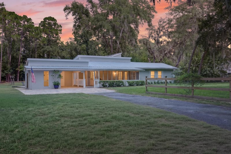 Listing photo of 1161 Whispering Pines Rd, Jacksonville, FL