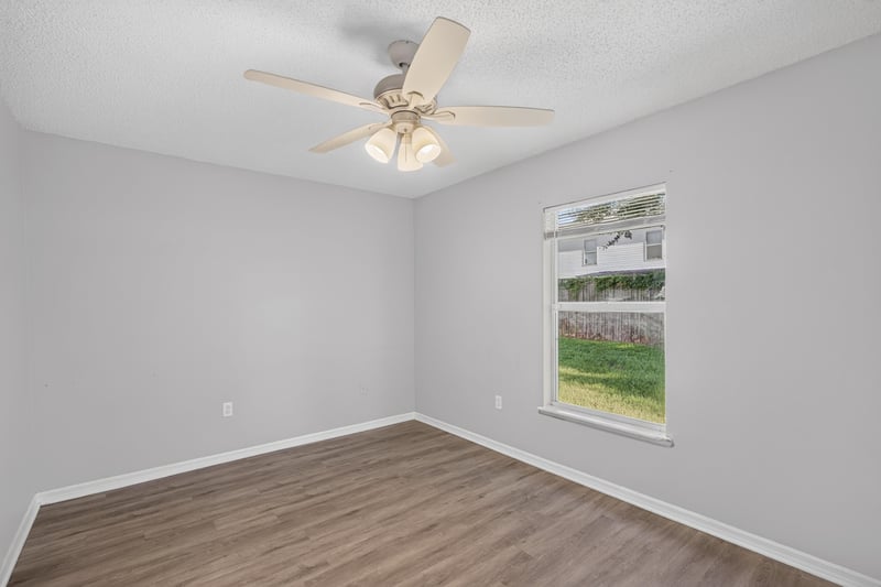 Photo 42 of 5563 Westland Station Rd, Jacksonville, FL 32244, photographed by Megapixeler