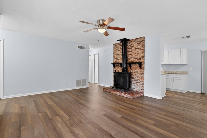 Photo 8 of 8046 Triumph Ln S, Jacksonville, FL 32244, photographed by Megapixeler