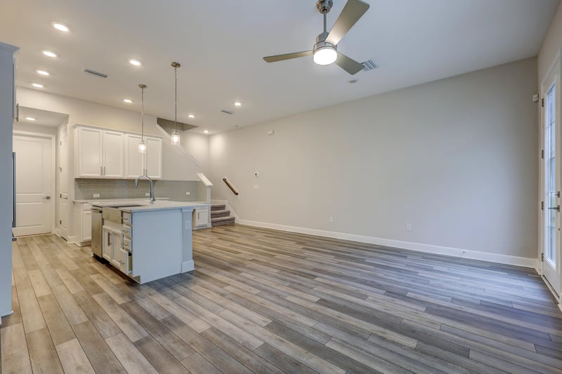 Main Living Area at 7435 Calusa Ct, Jacksonville, FL 32256