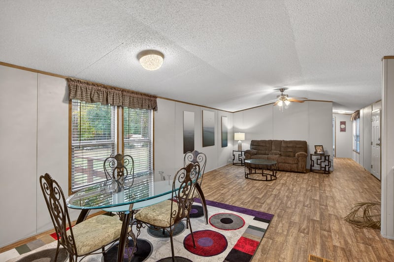 Photo 7 of 7631 Bob O Link Rd, Jacksonville, FL 32219, photographed by Megapixeler
