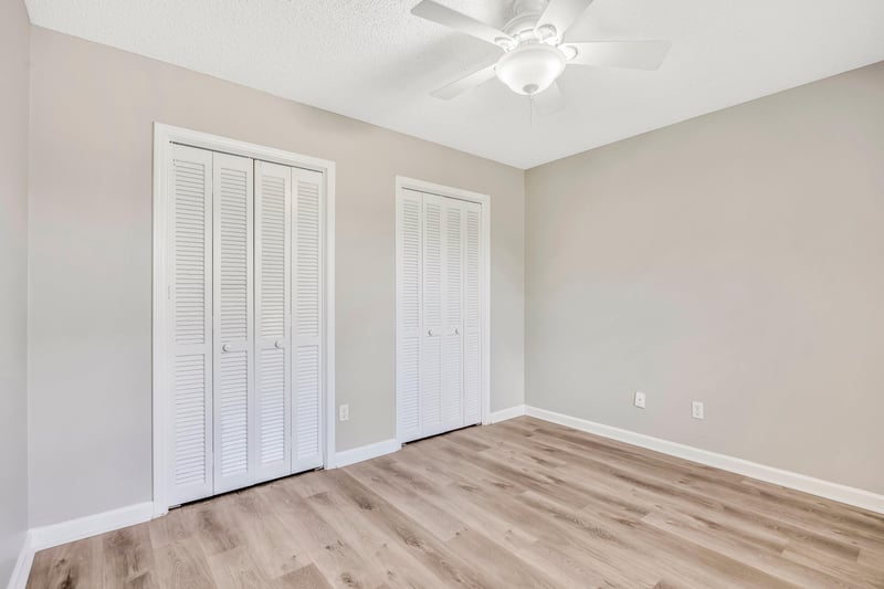 Photo 32 of 11519 Pelham Ct, Jacksonville, FL 32223, photographed by Megapixeler