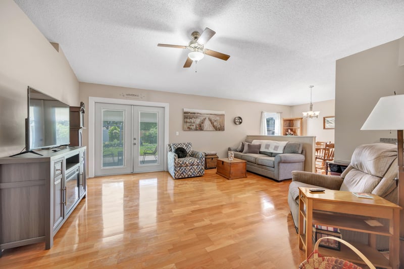 Photo 6 of 183 Mayall Dr, Jacksonville, FL 32220, photographed by Megapixeler