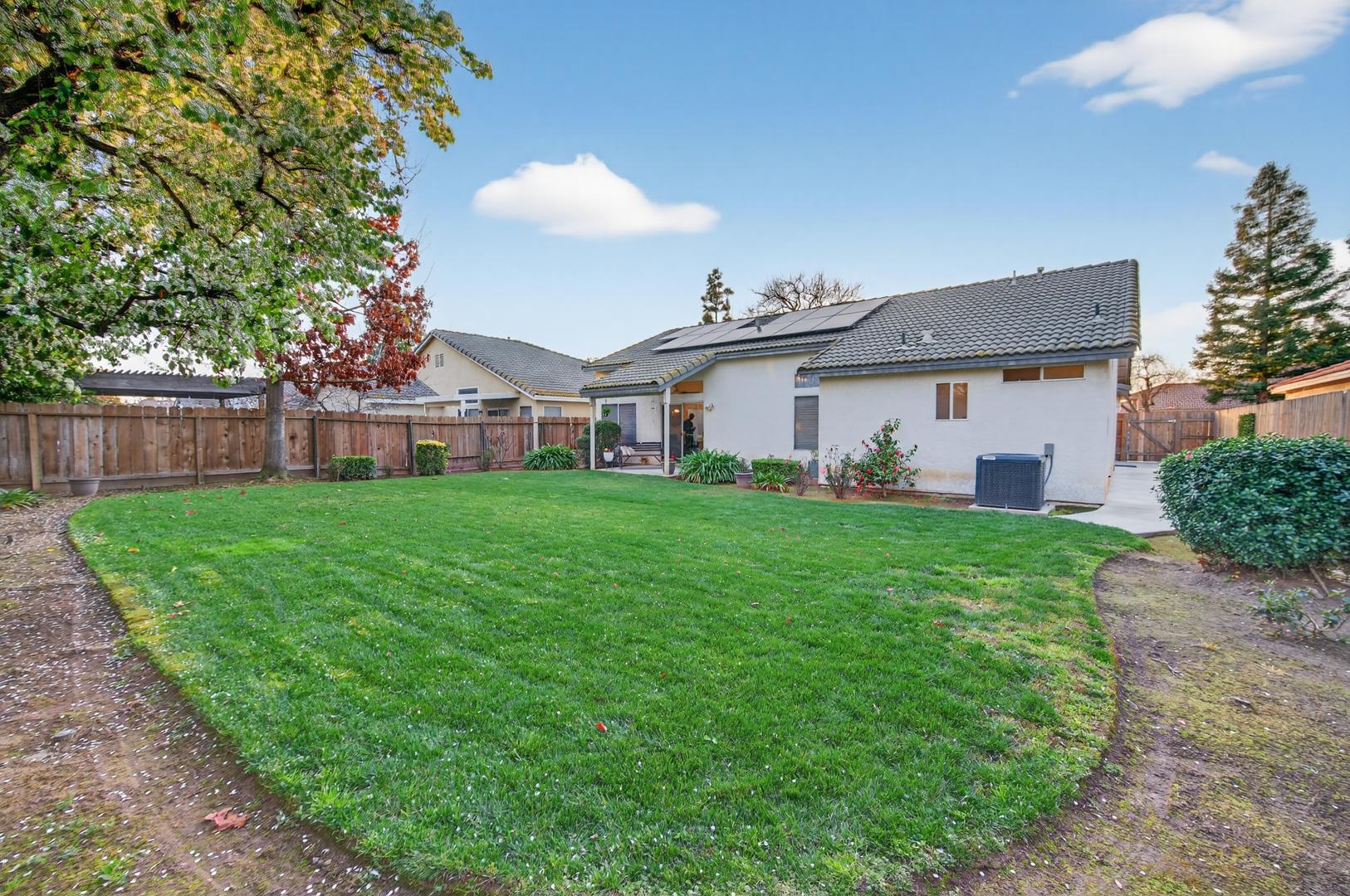 8652 N Sierra Vista Ave, photo 44