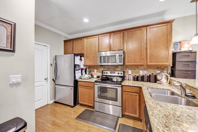Photo 8 of 2754 Hollybrook Ln unit 2a, Orange Park, FL 32073, photographed by Megapixeler