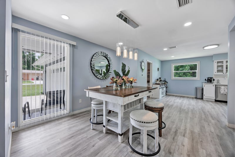Photo 7 of 2980 Oak Rd, Orange Park, FL 32065, photographed by Megapixeler
