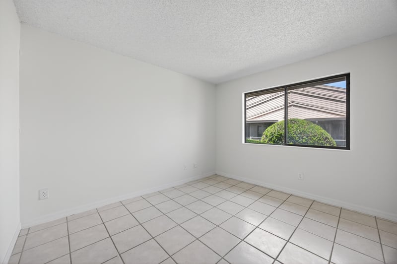 Photo 28 of 2086 Sandpiper Ct, Ponte Vedra Beach, FL 32082, photographed by Megapixeler