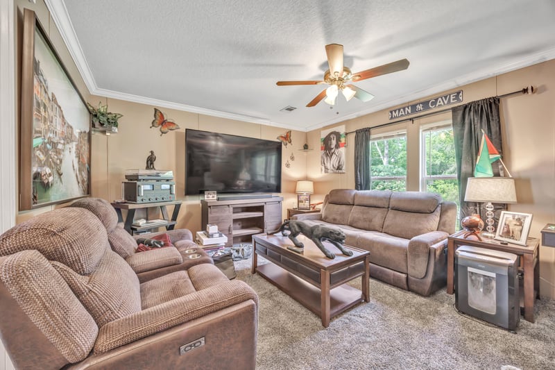 Photo 14 of 6776 Townsend Rd, Jacksonville, FL 32244, photographed by Megapixeler