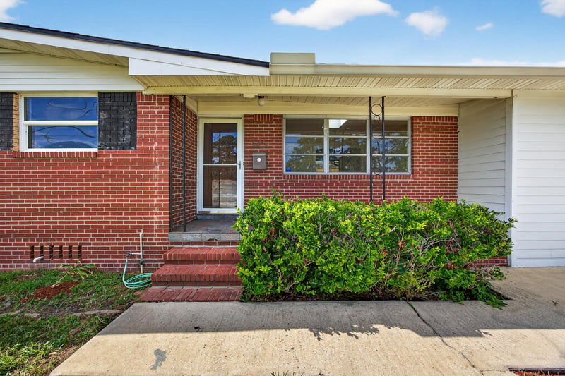 Photo 5 of 3424 Cesery Blvd, Jacksonville, FL 32277, photographed by Megapixeler