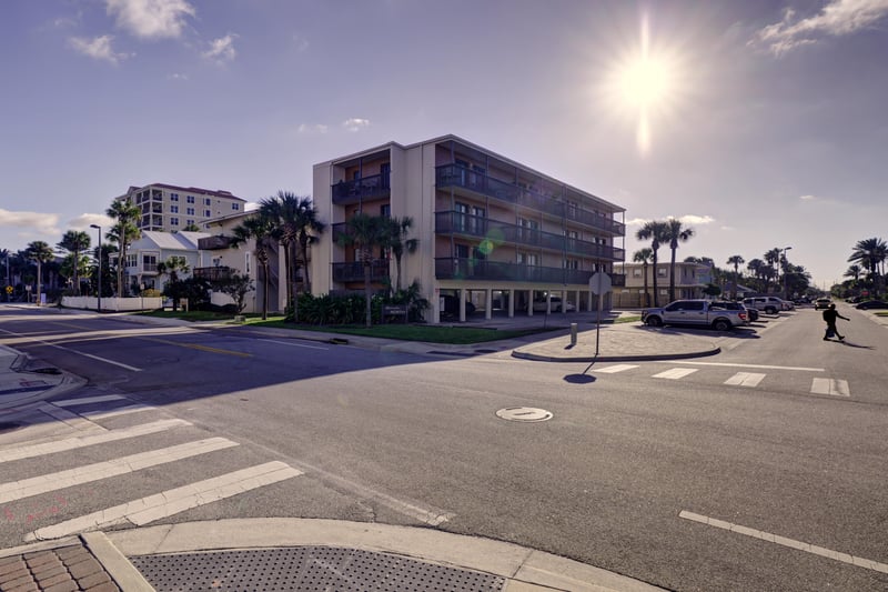 Building at 400 1st St S unit f unit f, Jacksonville Beach, FL 32250