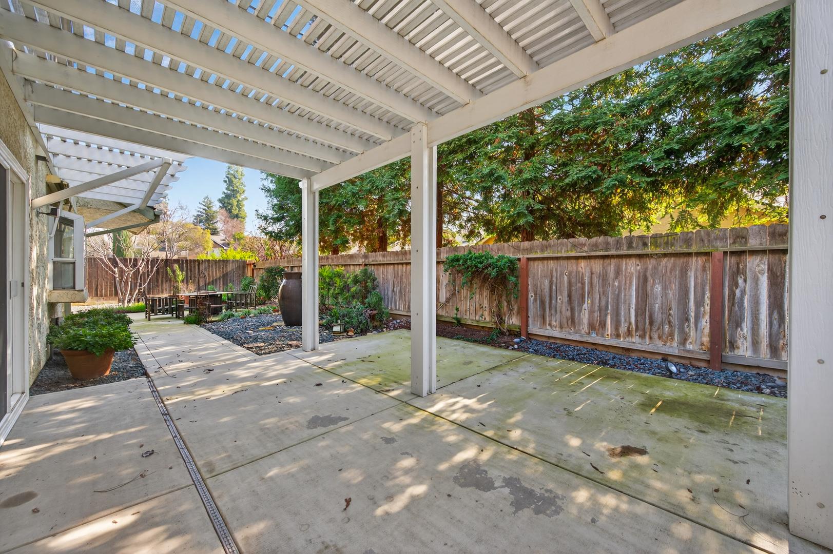 1881 E Frederick Ave, photo 37