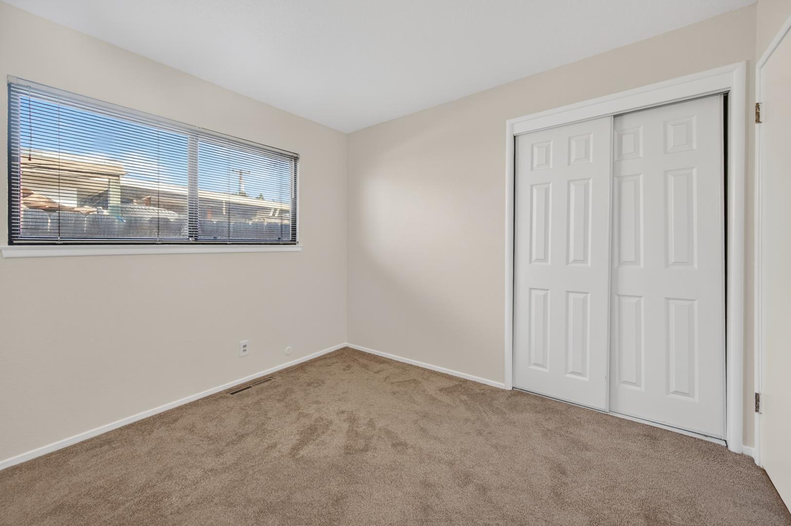 1335 Cindy Ave, photo 25