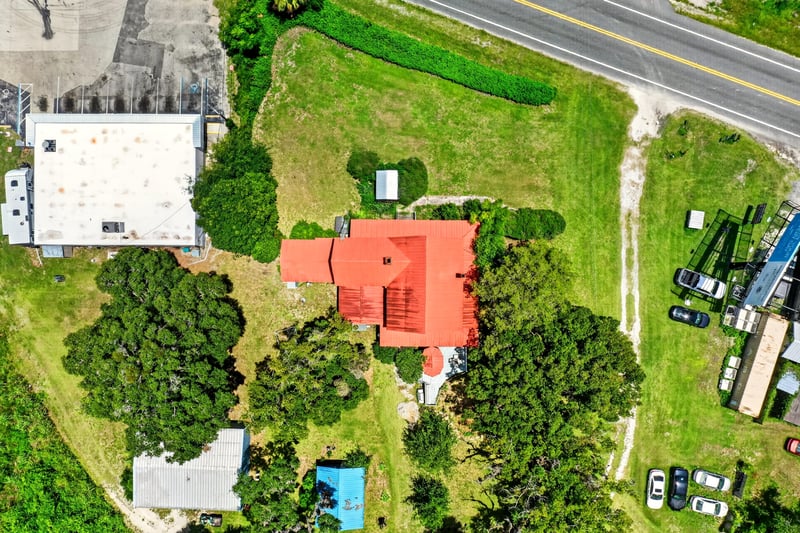 Aerial view of the property with a location marker overlay at 1173 US-17, Satsuma, FL 32189