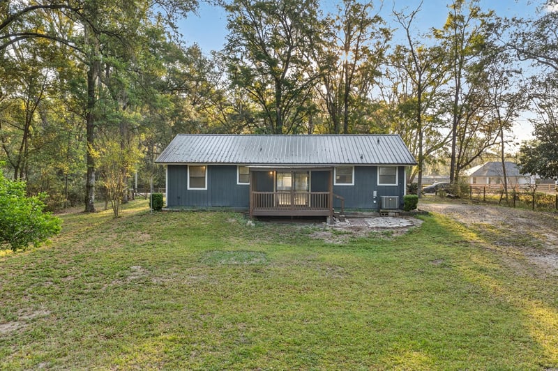 Photo 38 of 6092 Taylor Rd, Jacksonville, FL 32234, photographed by Megapixeler