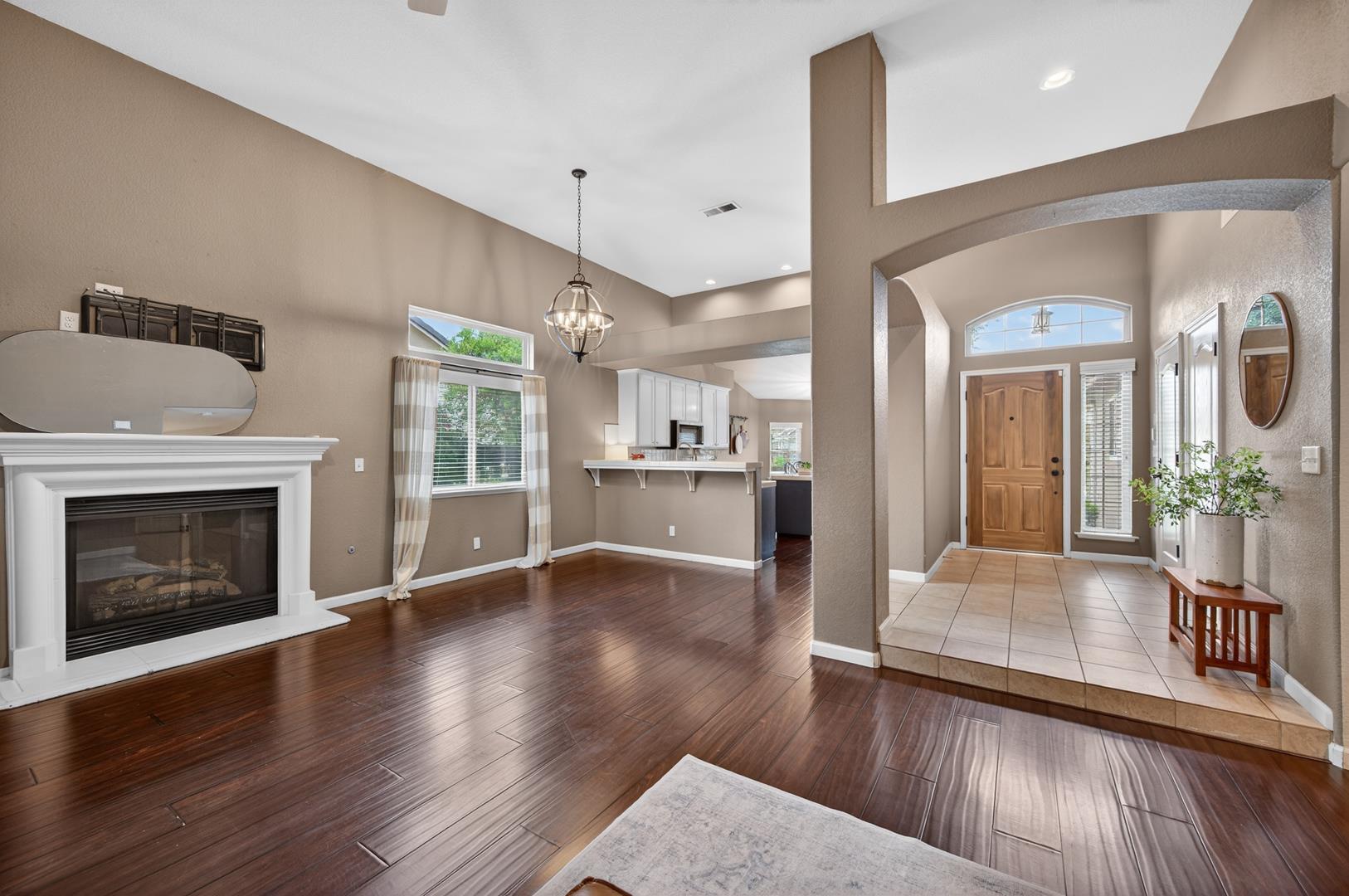 2873 E El Paso Ave, photo 23