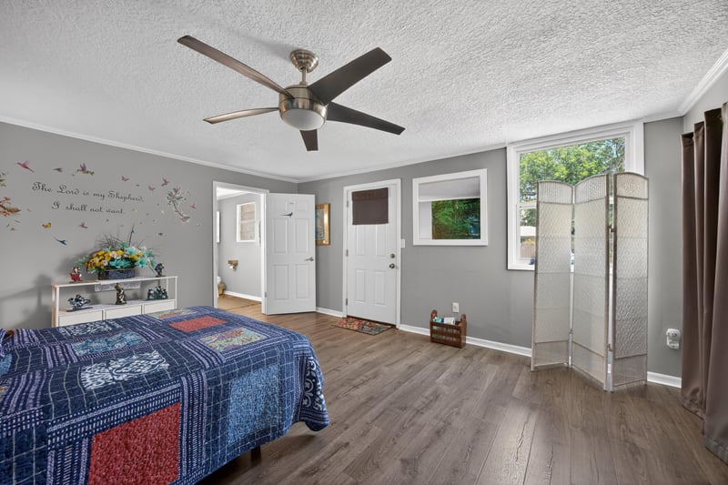 Photo 15 of 3561 Capper Rd, Jacksonville, FL 32218, photographed by Megapixeler