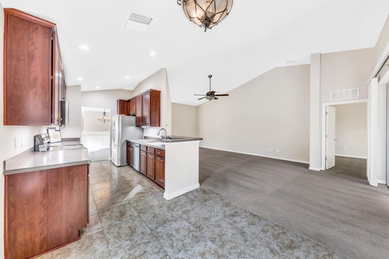 Photo 21 of 8665 Little Swift Cir, Jacksonville, FL 32256, photographed by Megapixeler
