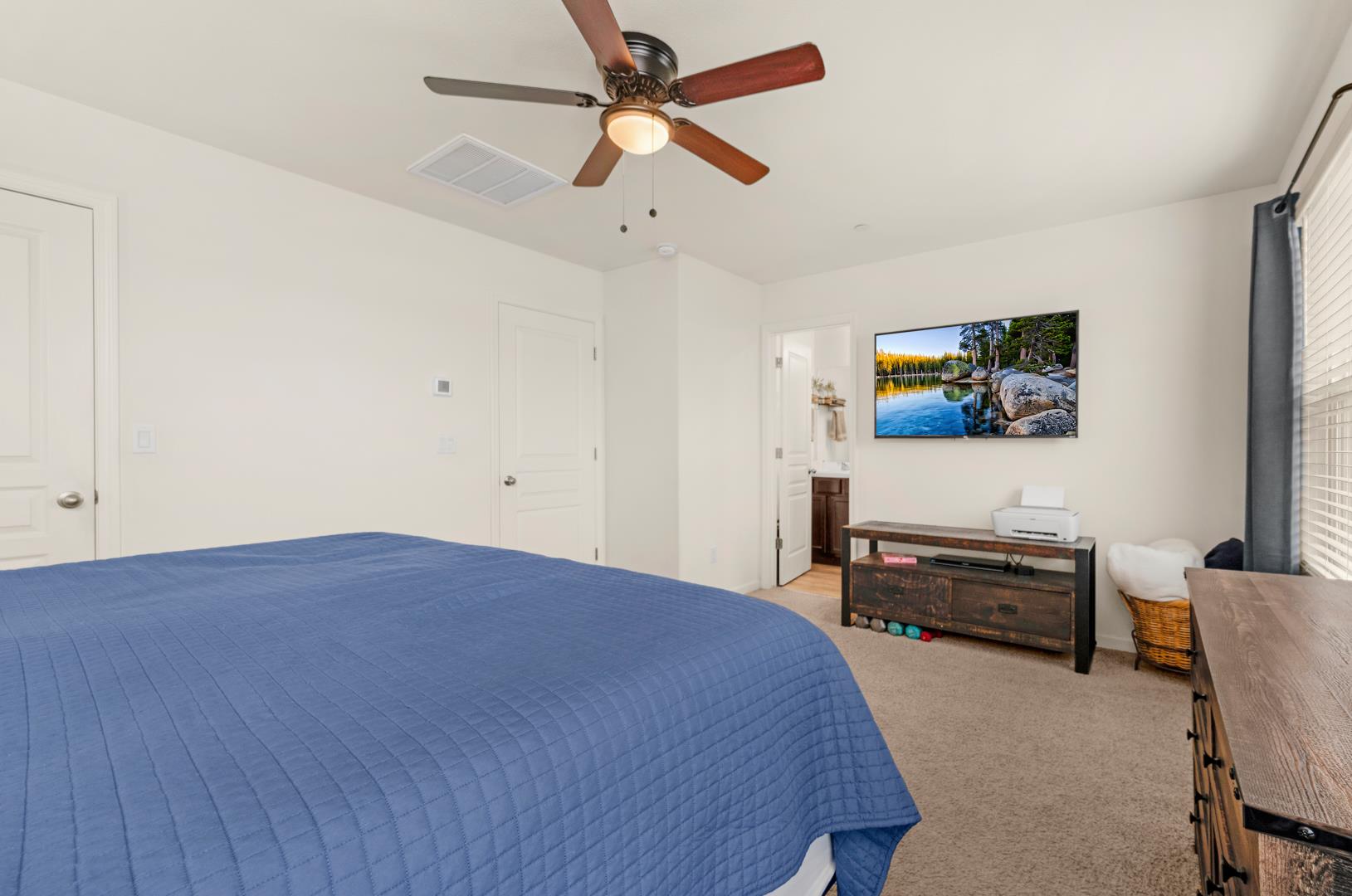 5566 W Farrin Ave, photo 30