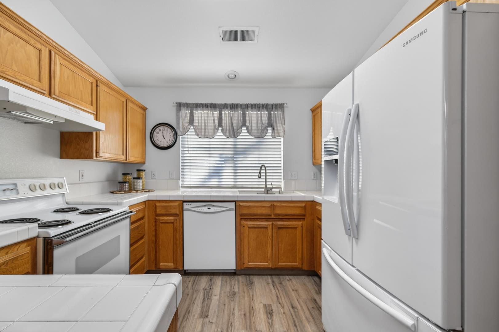 8652 N Sierra Vista Ave, photo 20