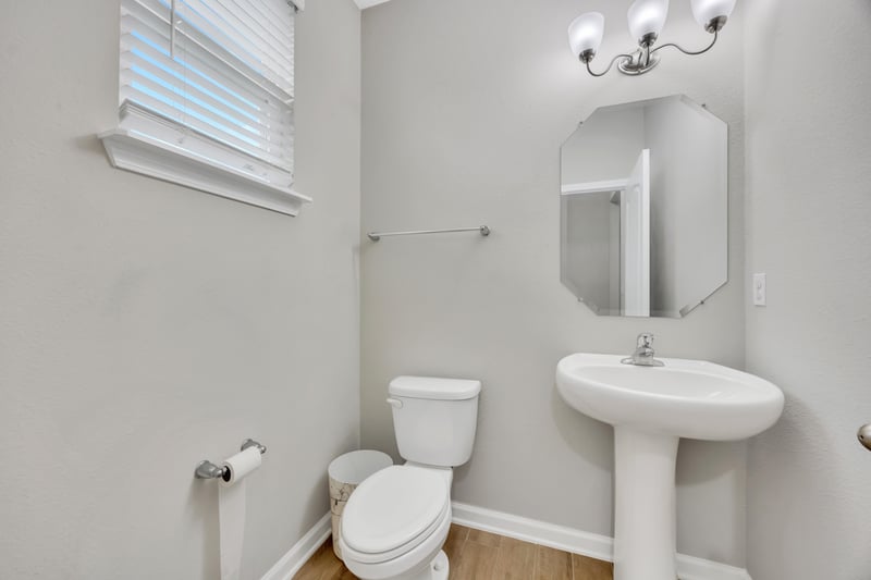 Photo 26 of 15814 Whitebark Dr, Jacksonville, FL 32218, photographed by Megapixeler