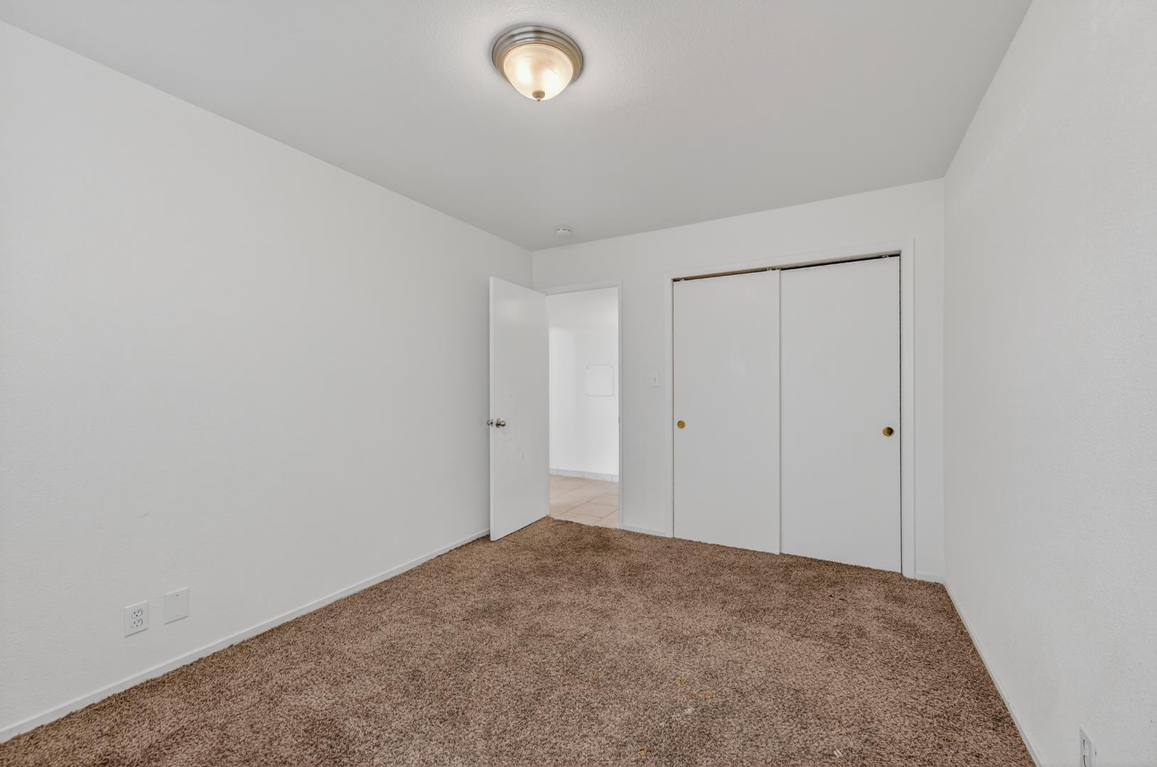 1348 E San Bruno Ave, photo 28