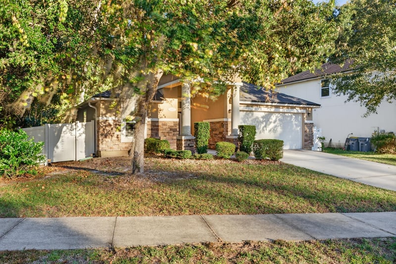 Front Left at 15885 Bainebridge Dr, Jacksonville, FL 32218