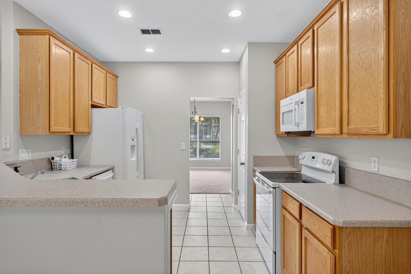 Kitchen at 1908 Tuscan Oaks Ct, Orange Park, FL 32003