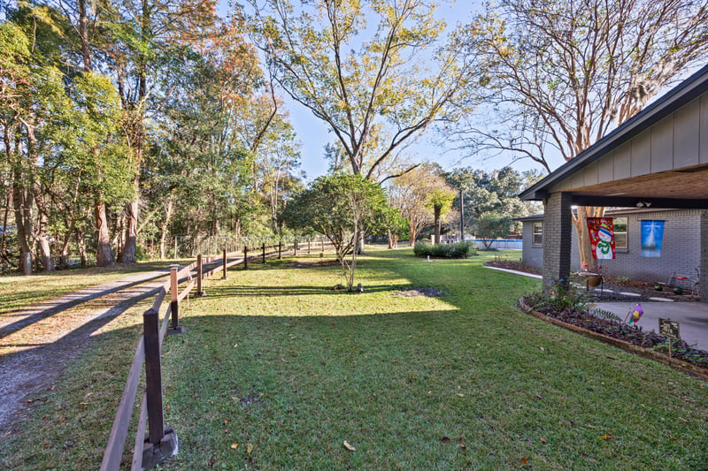Front Yard at 8983 Noroad, Jacksonville, FL 32210