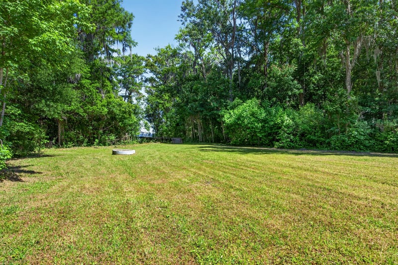 Photo 42 of 110 Pioneer Trail, Palatka, FL 32177, photographed by Megapixeler