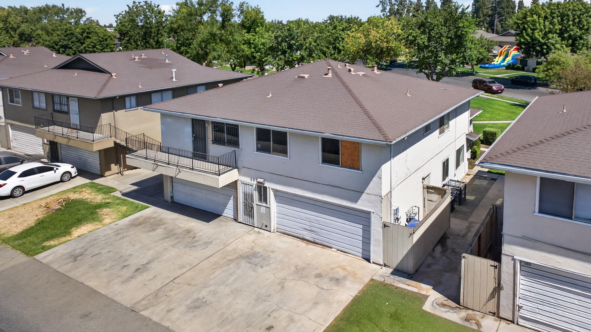 4917 N Holt Ave — photo 9