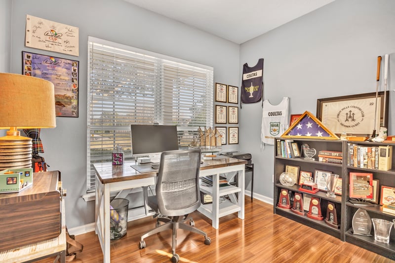 Photo 34 of 3954 Lionheart Dr, Jacksonville, FL 32216, photographed by Megapixeler