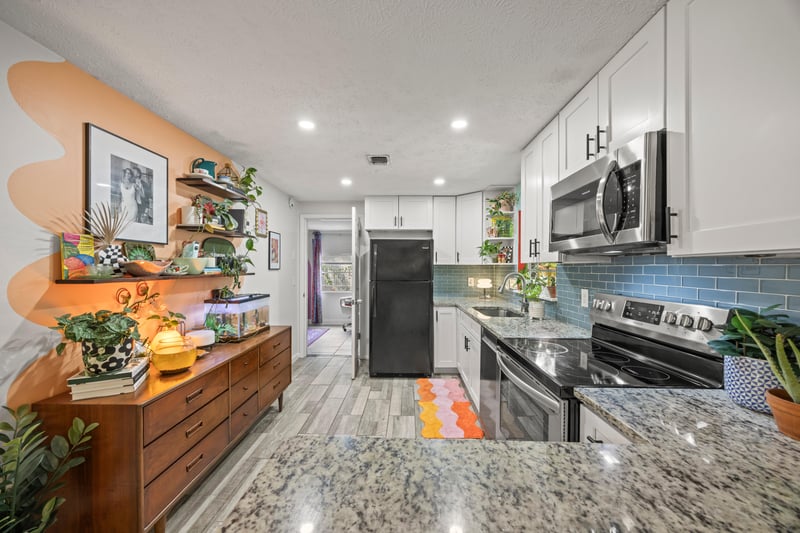 Photo 12 of 4137 Oriely Dr, Jacksonville, FL 32210, photographed by Megapixeler