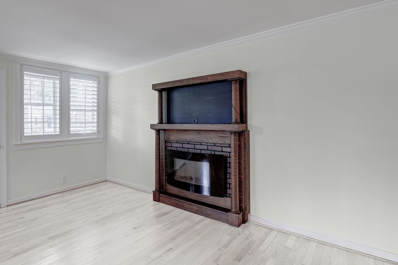 Fireplace at 1210 Inwood Terrace, Jacksonville, FL 32207